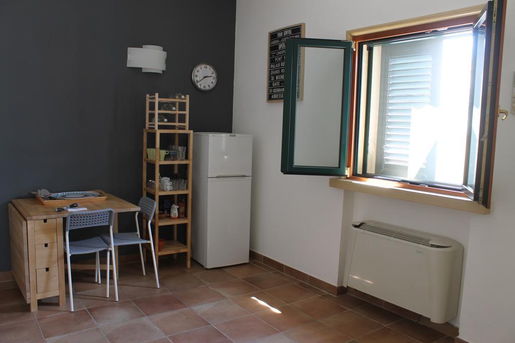 L'Albero Dei Limoni B&B Taranto Luaran gambar